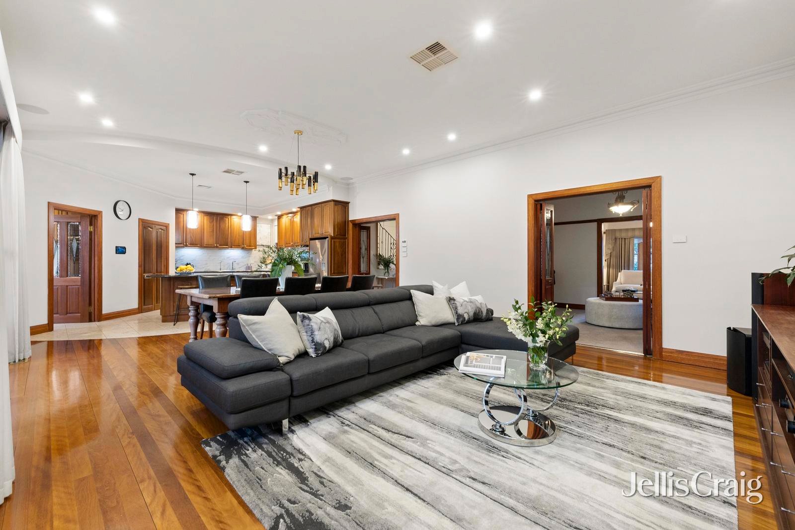 27 Jean Street, Mckinnon image 7