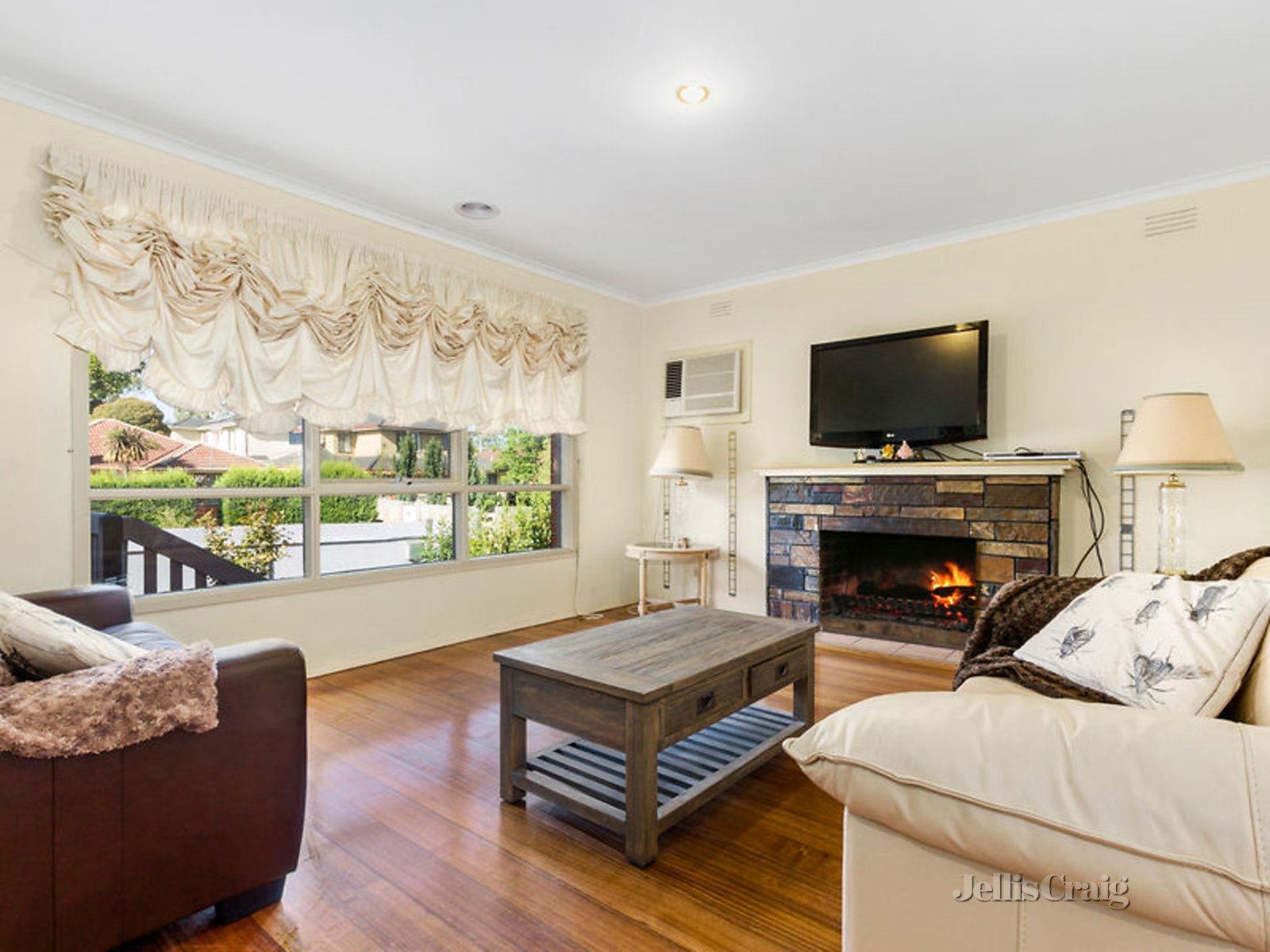 27 Jubilee Street, Nunawading image 2