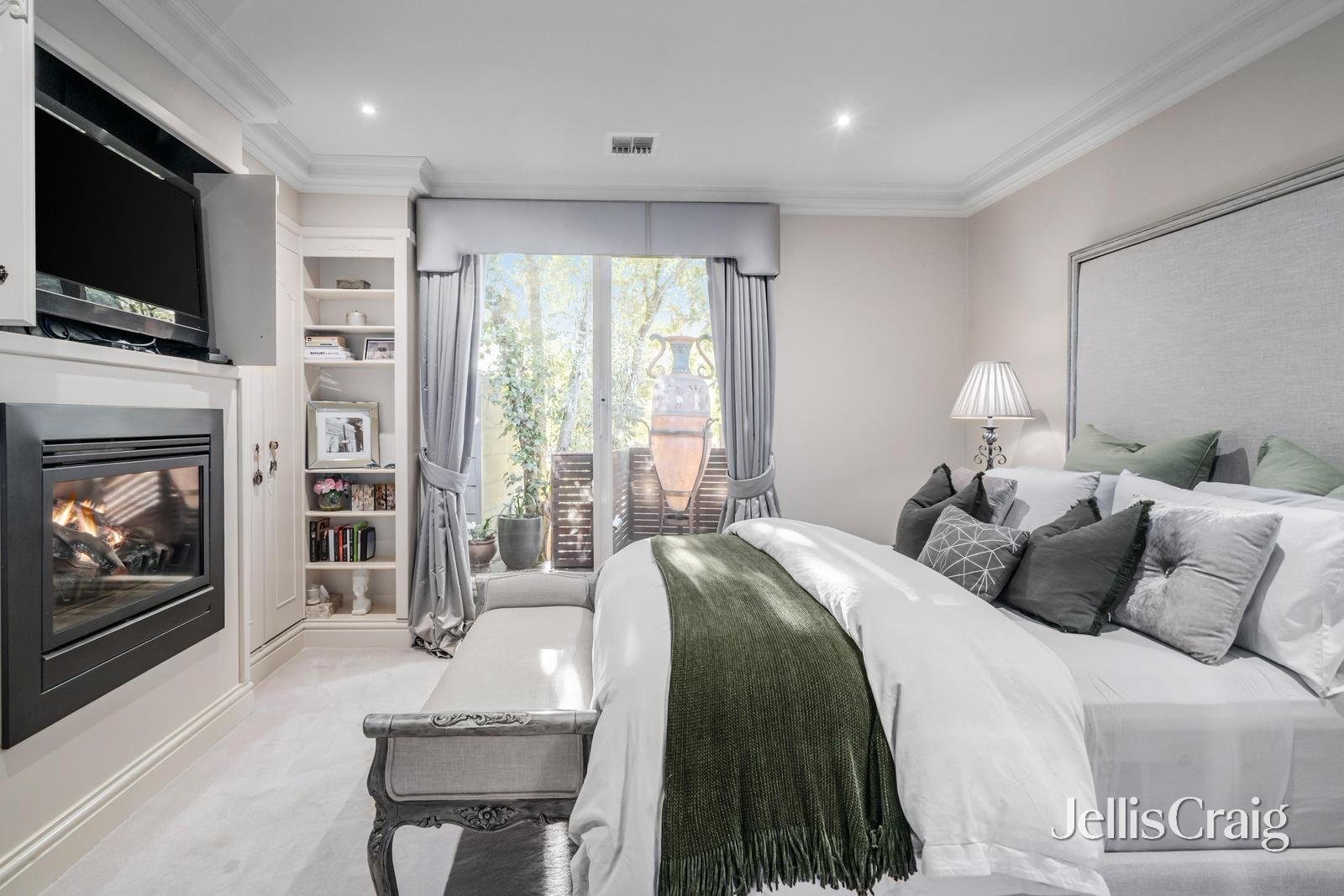 27 Kensington Place, Templestowe image 7