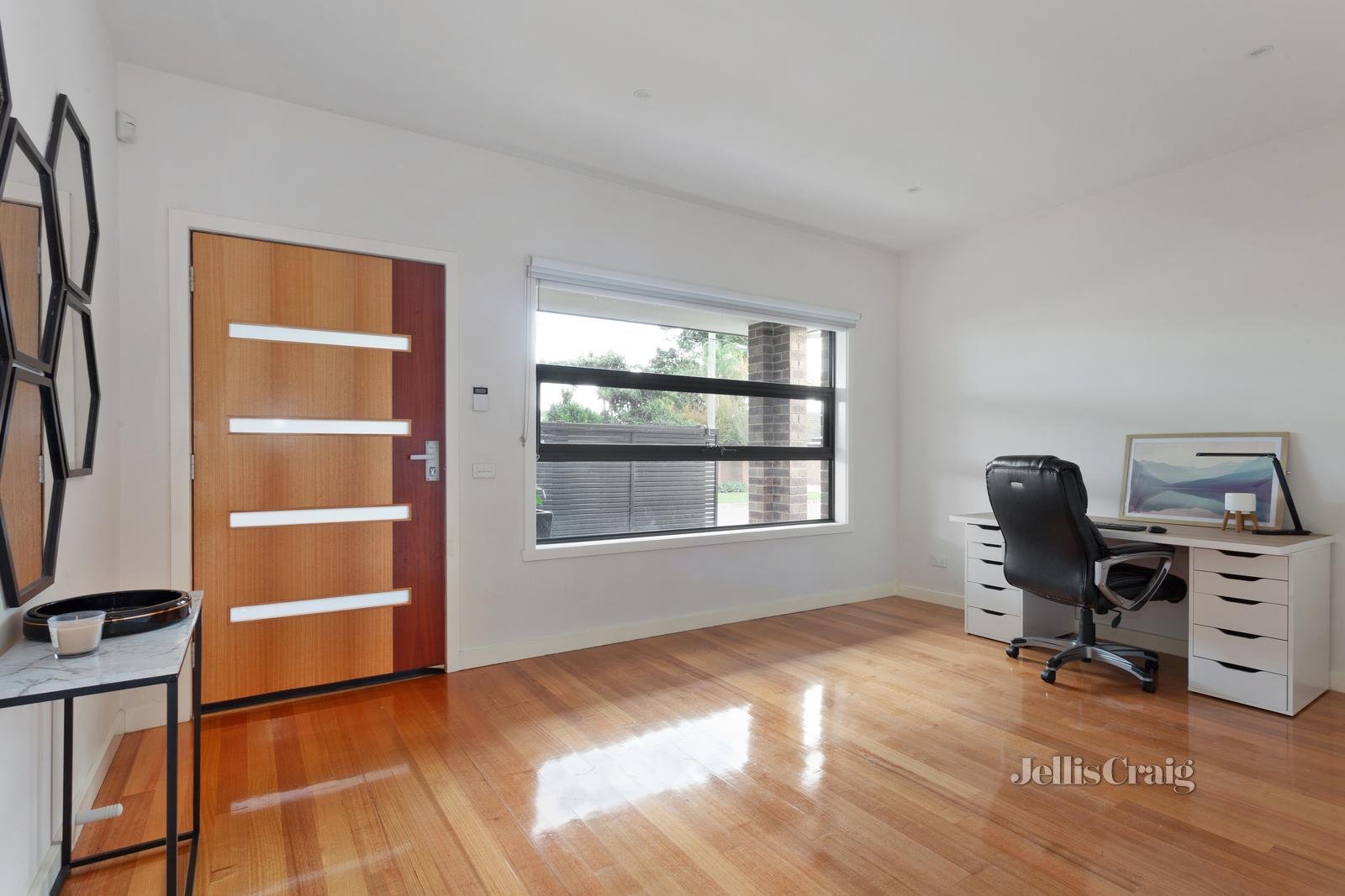 27 Kershaw Street, Bentleigh East image 6