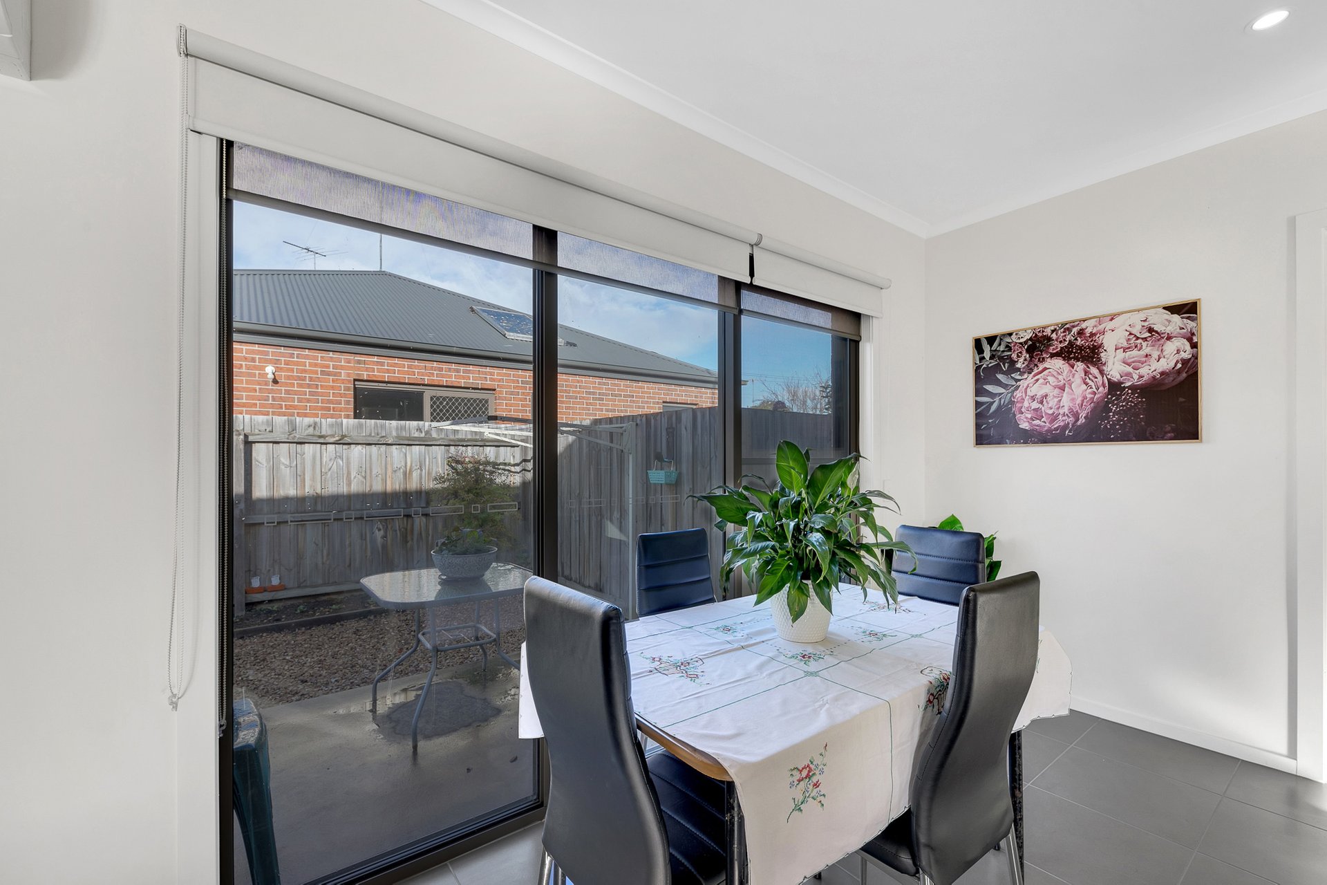 2/7 Koala Court, Whittington image 3