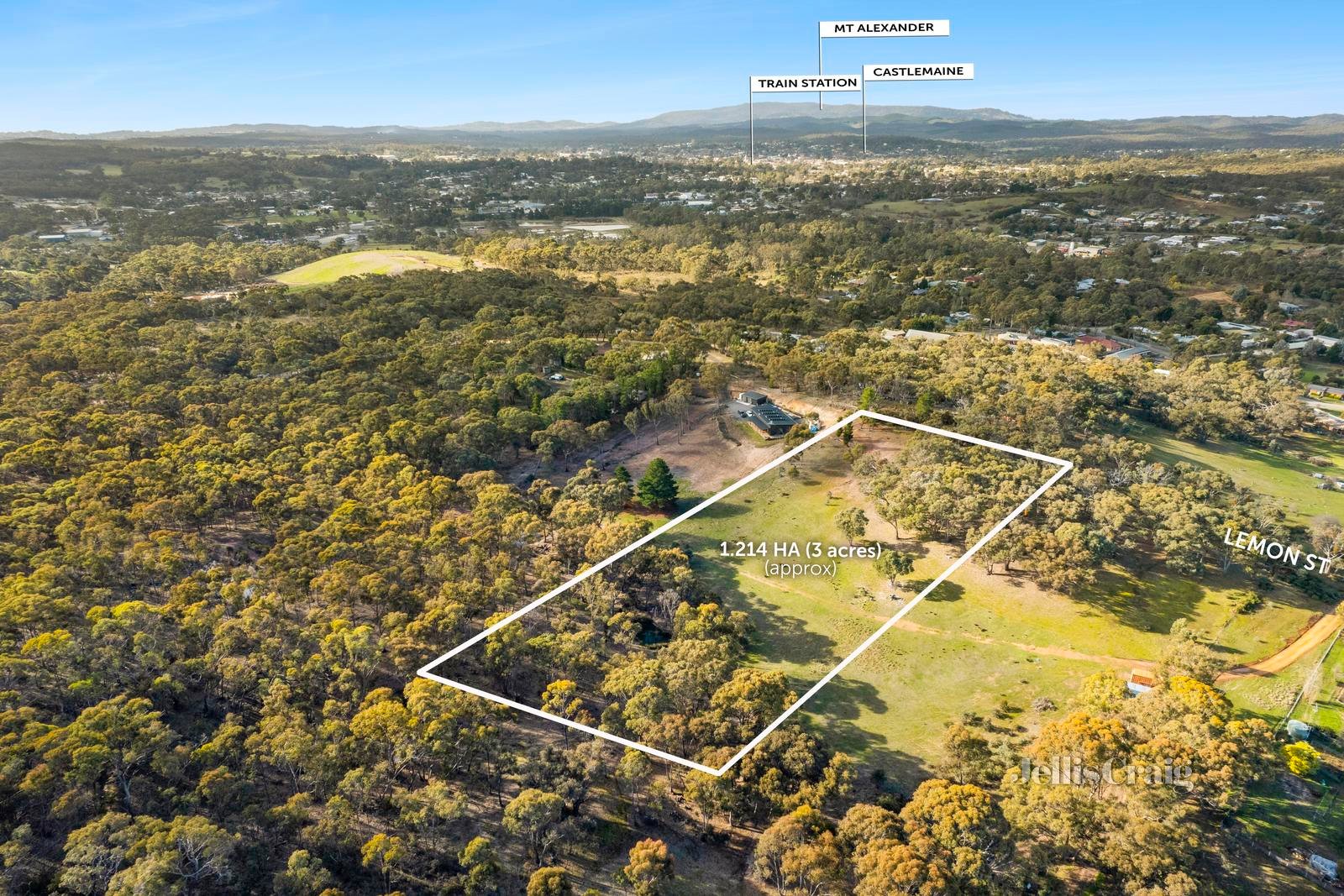 27 Lemon Street, Campbells Creek image 1