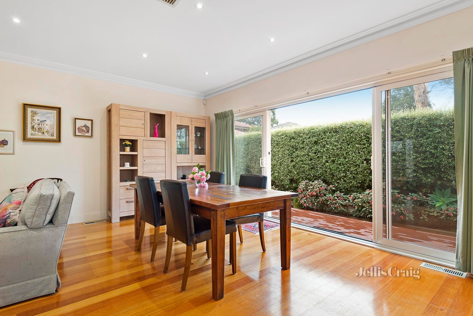 2/7 Lilian Street, Nunawading image 5