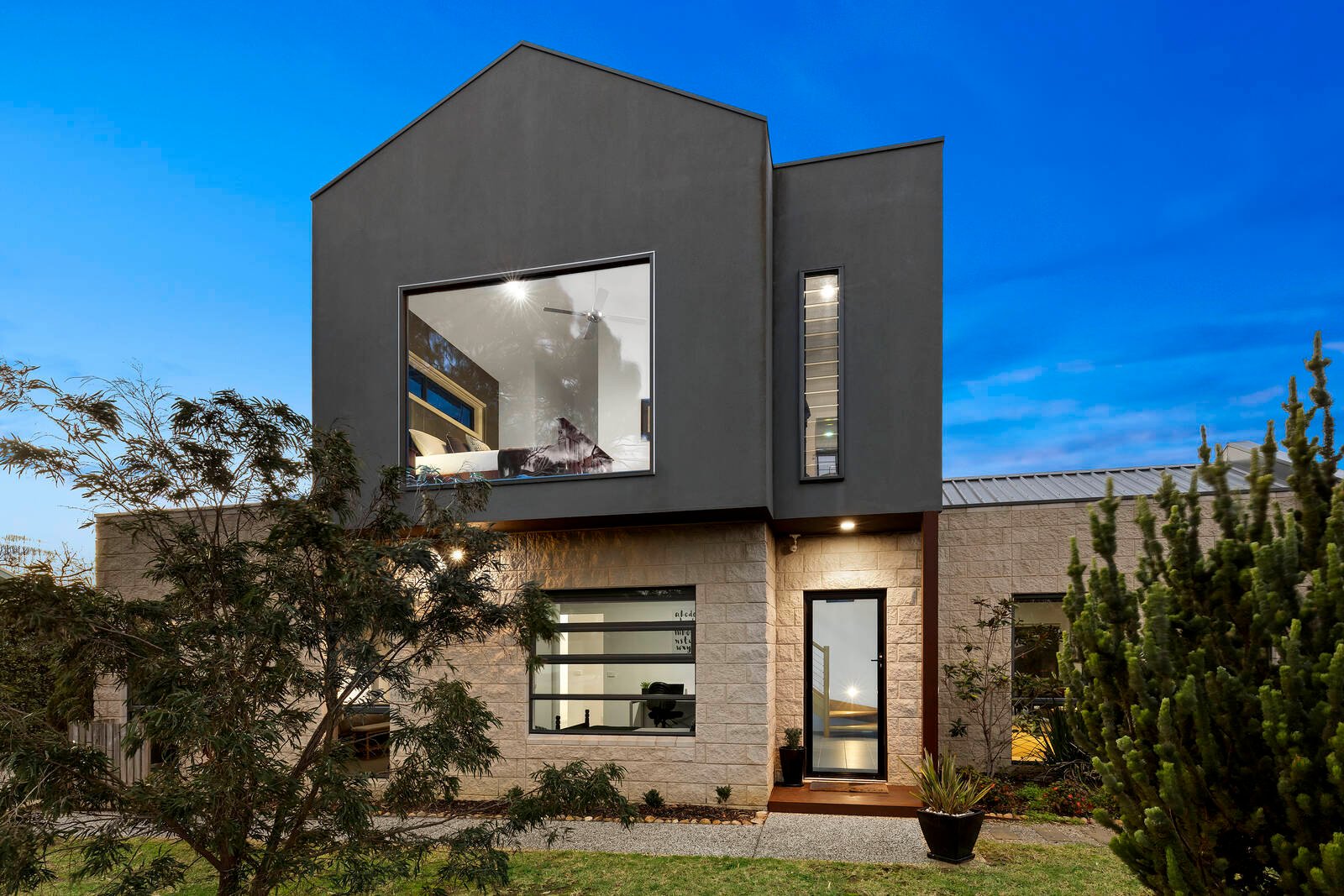 Property Gallery Thumbnail 2