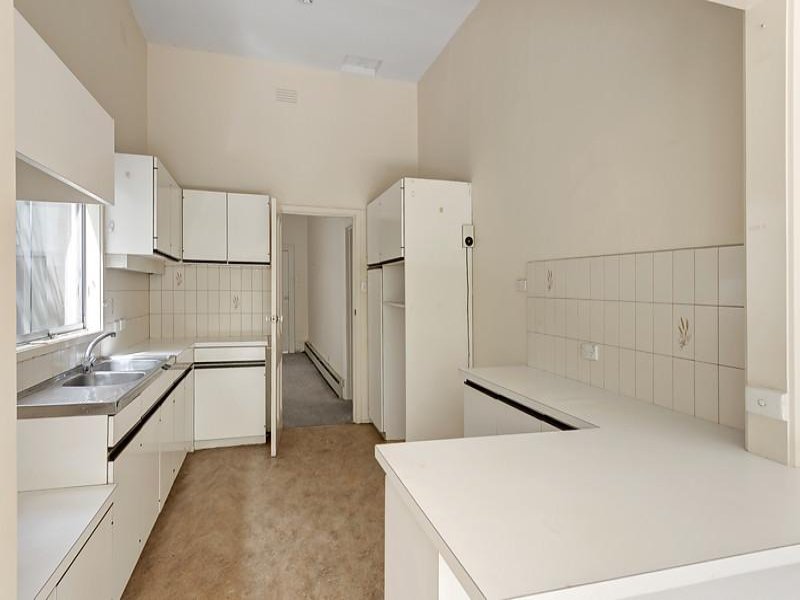 27 Malmsbury Street, Kew image 4