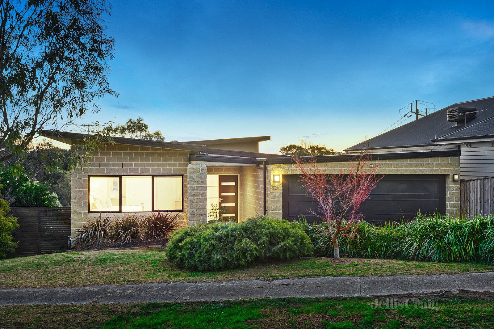 27 Mandl Close, Lilydale image 1