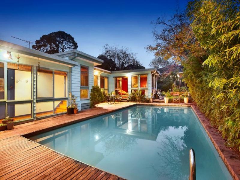 27 Manniche Avenue, Mont Albert North image 9