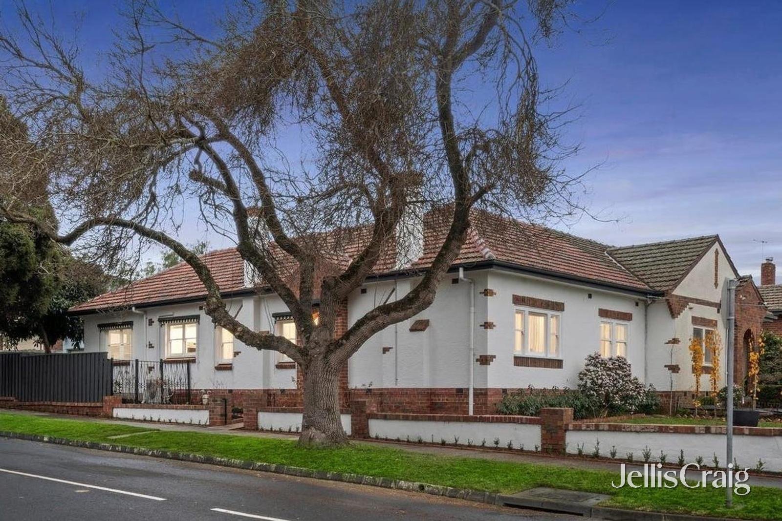 27 Maud Street, Balwyn North image 1