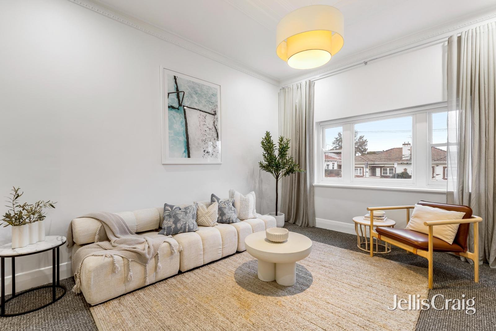 27 Maud Street, Balwyn North image 3