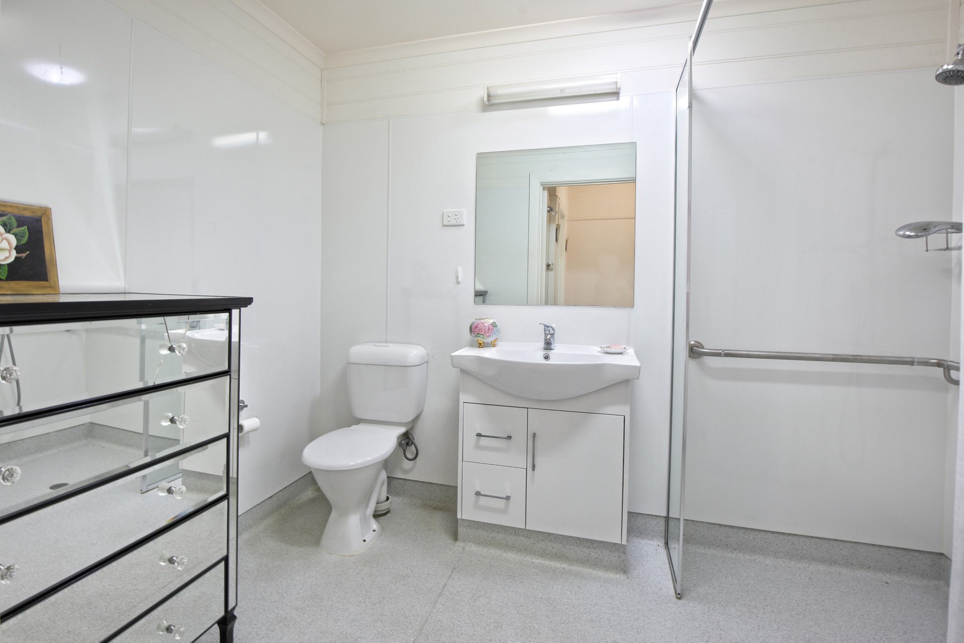 Property Gallery Thumbnail 10