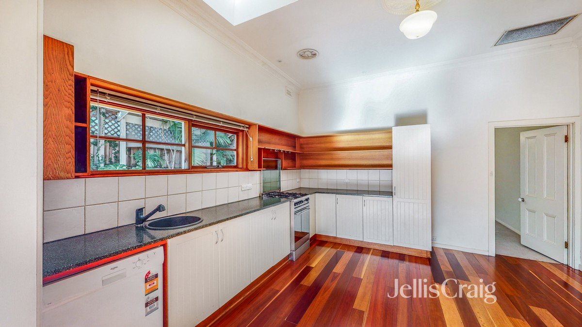 27 May Road, Toorak image 3