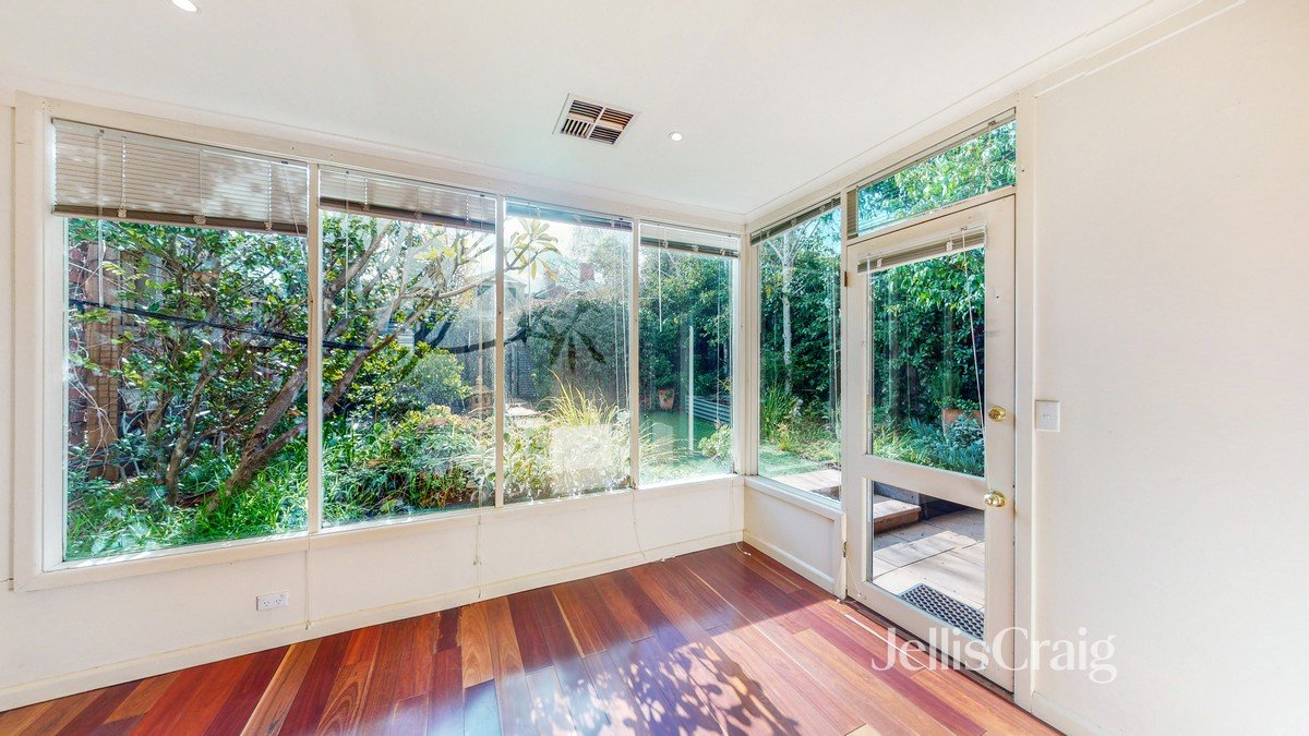 27 May Road, Toorak image 4