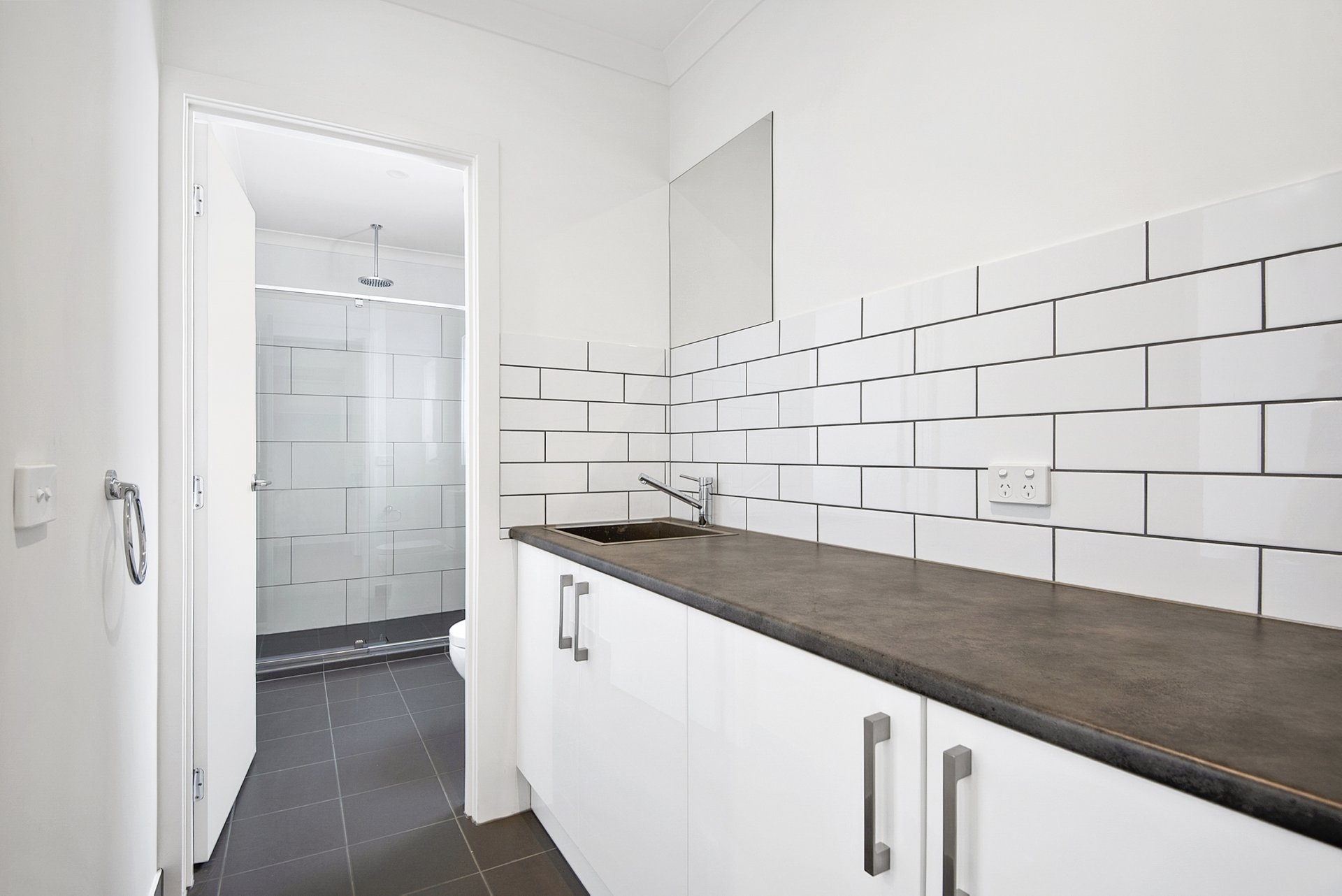 2 / 7 McAlister Street FRANKSTON