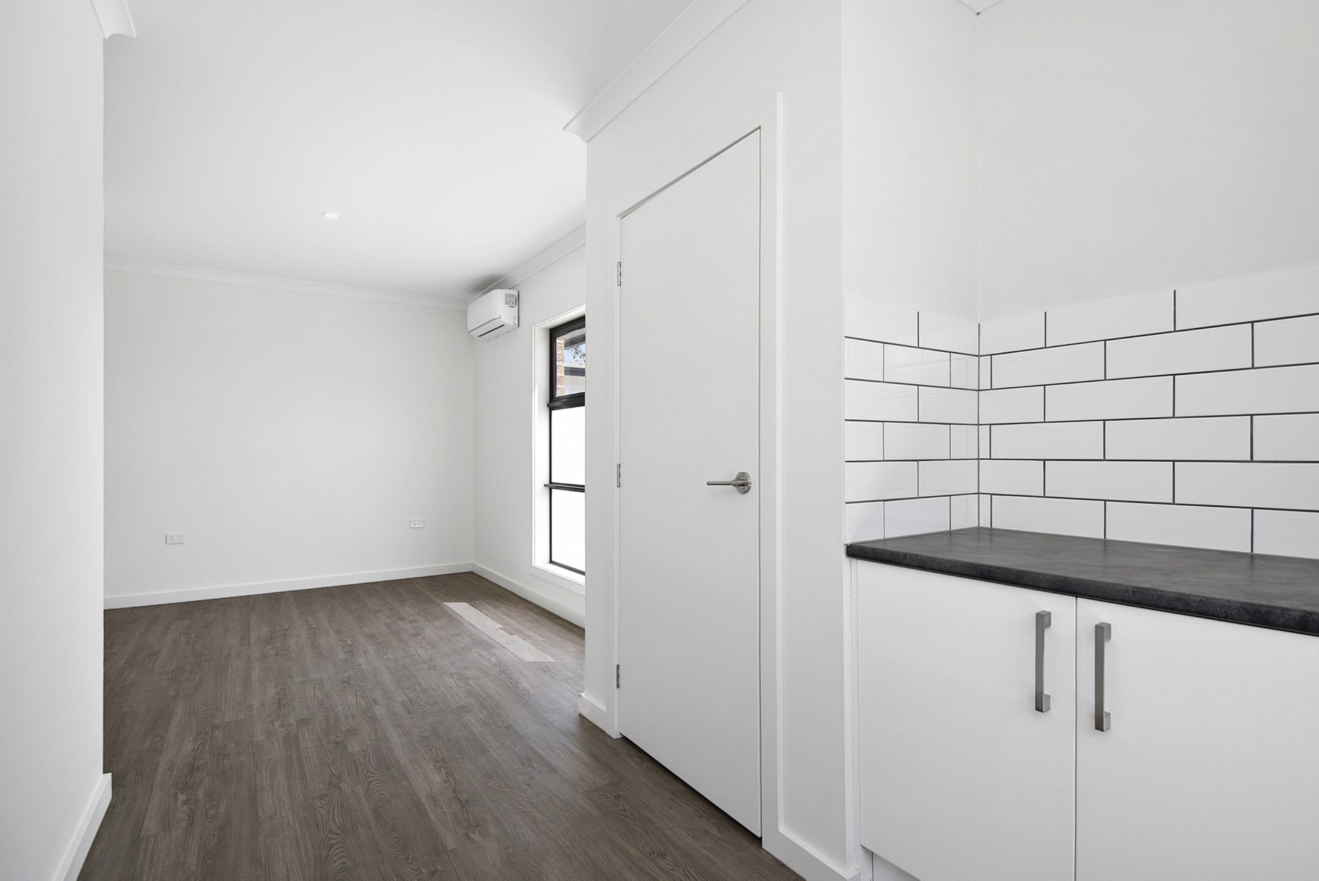 2 / 7 McAlister Street FRANKSTON
