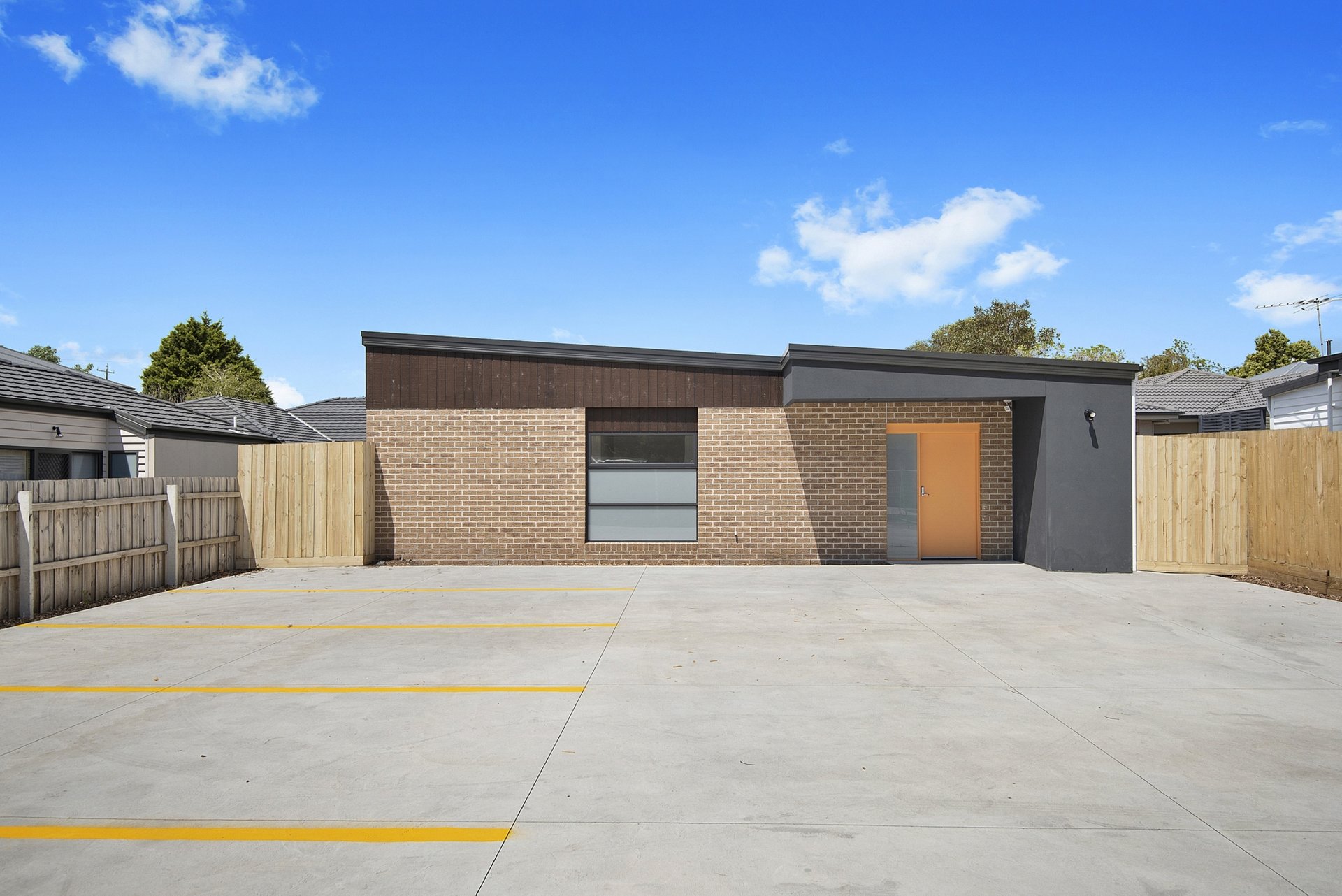 2 / 7 McAlister Street FRANKSTON