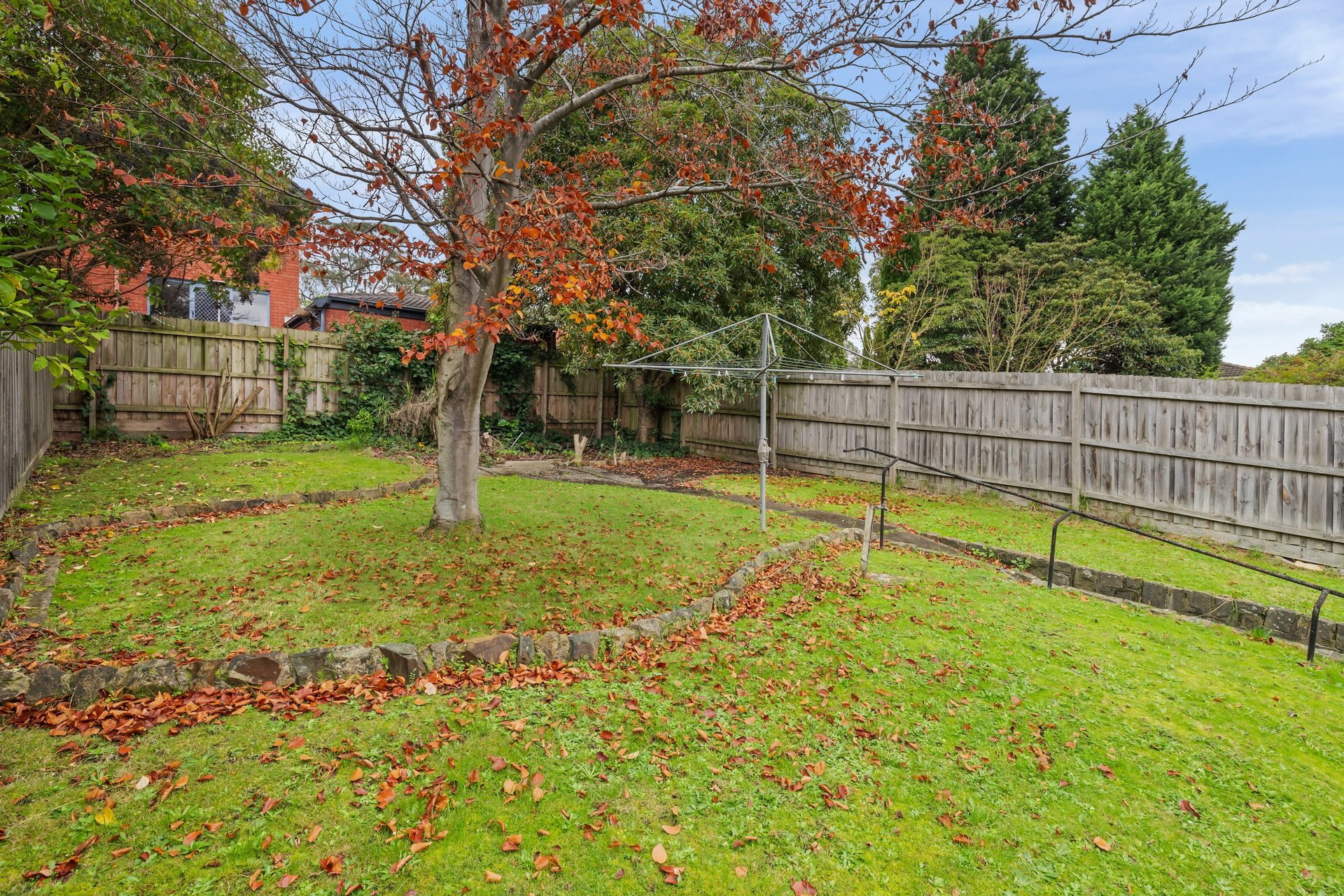 2/7 McGhee Avenue, Mitcham image 8