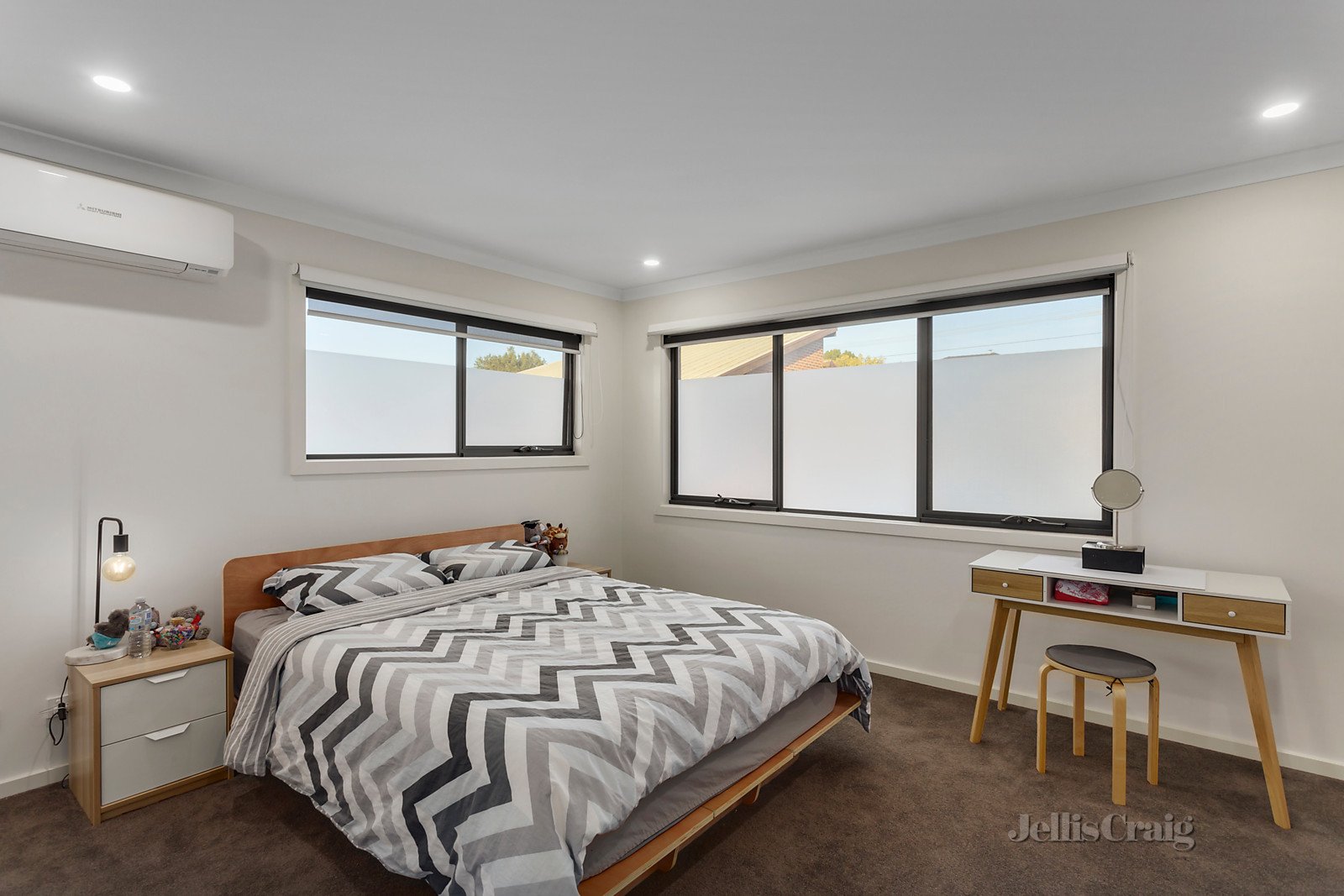 2/7 Meryl Street, Doncaster East image 7