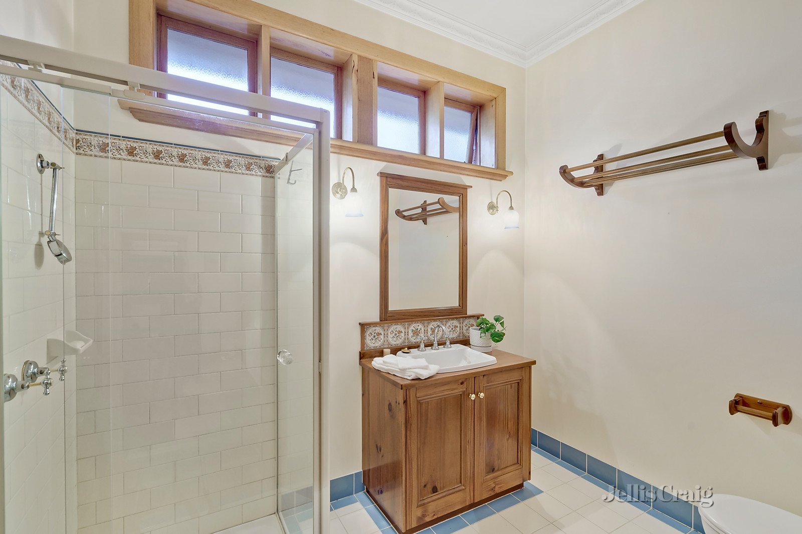 27 Millewa Avenue, Malvern East image 11