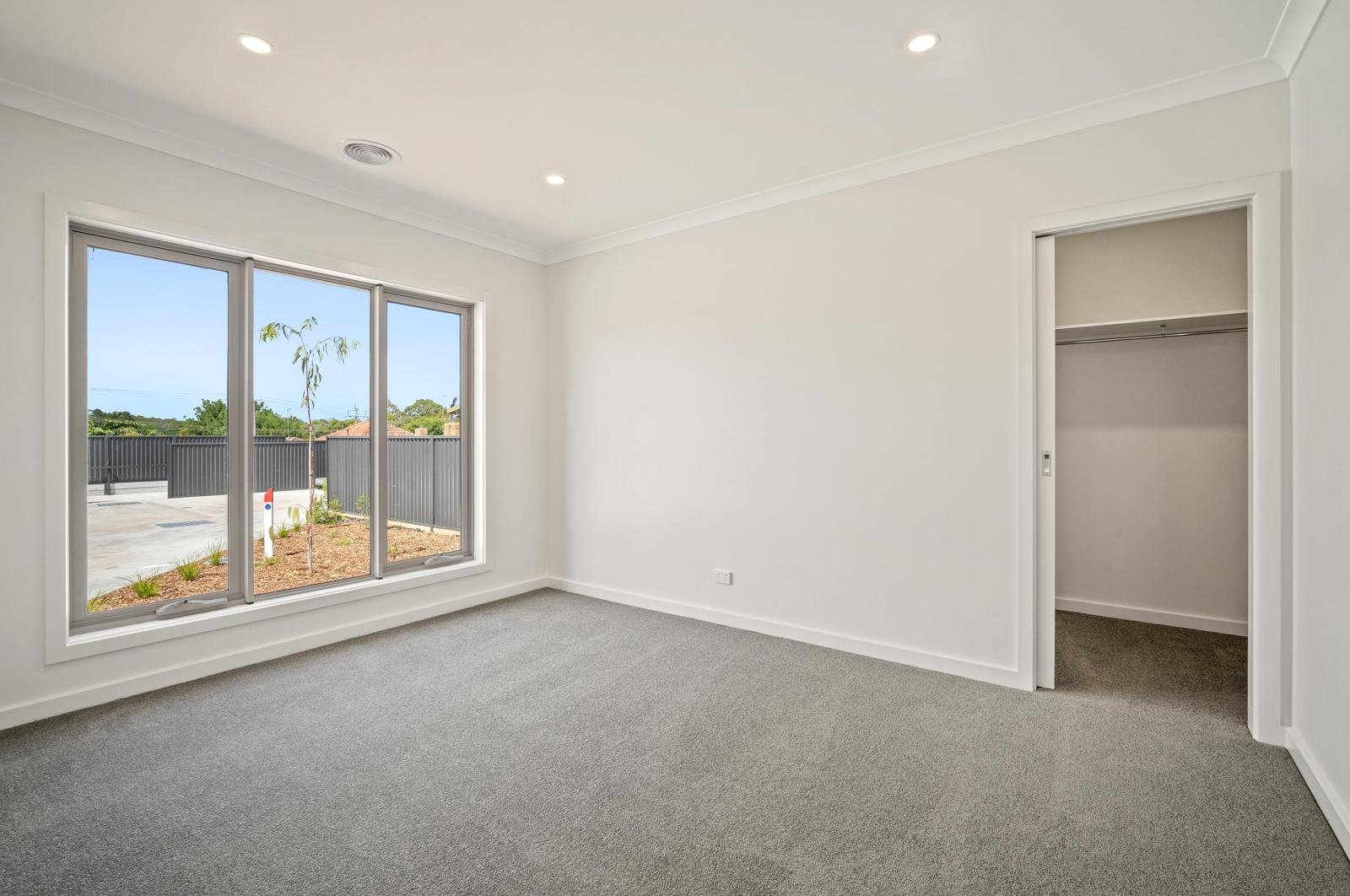 27 Miners Crescent, Ballarat East image 7