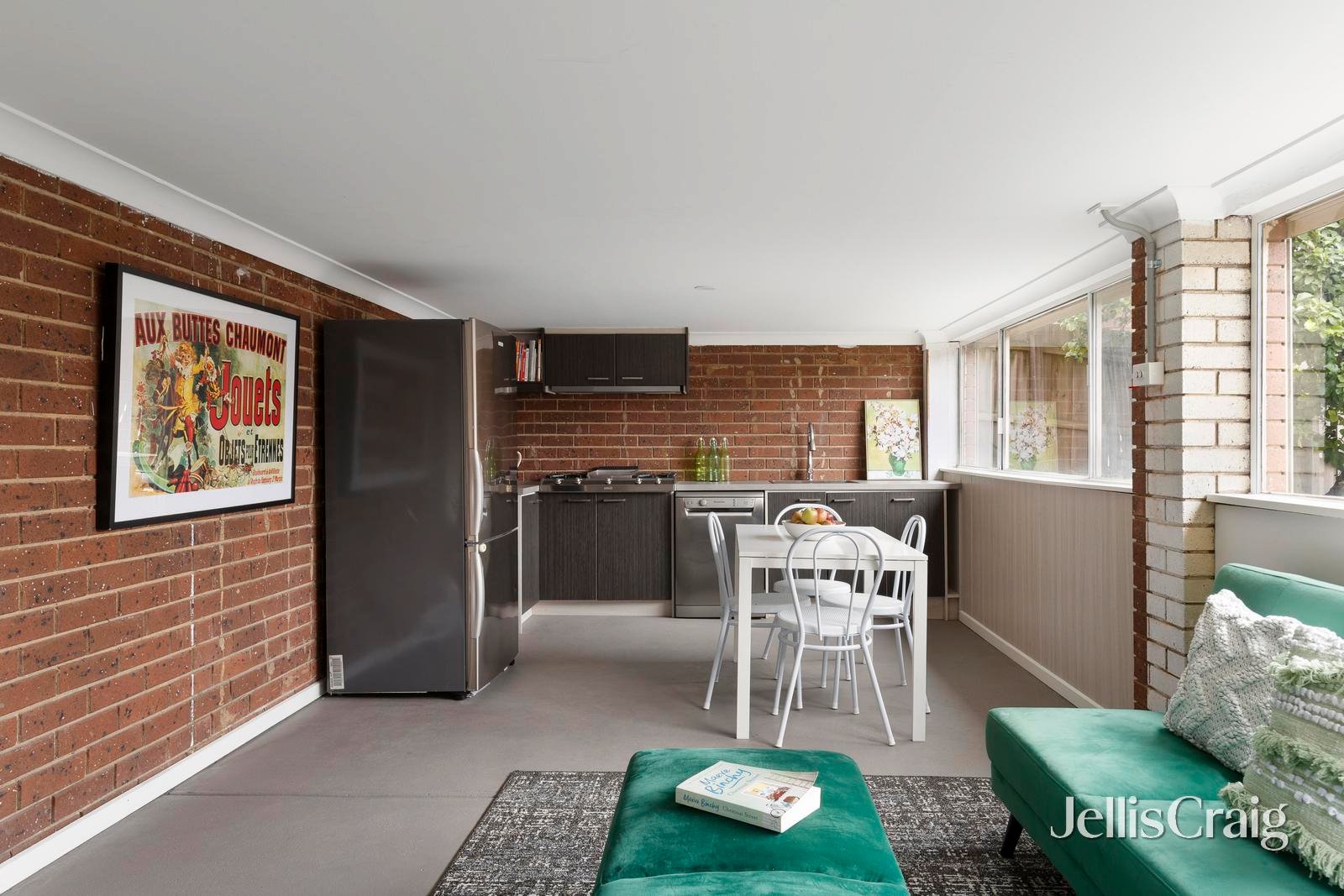 27 Moira Avenue, Reservoir image 9