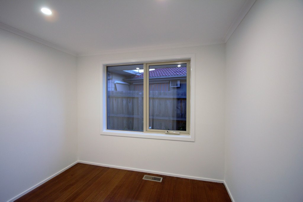 27 Netherby Avenue, Wheelers Hill image 6