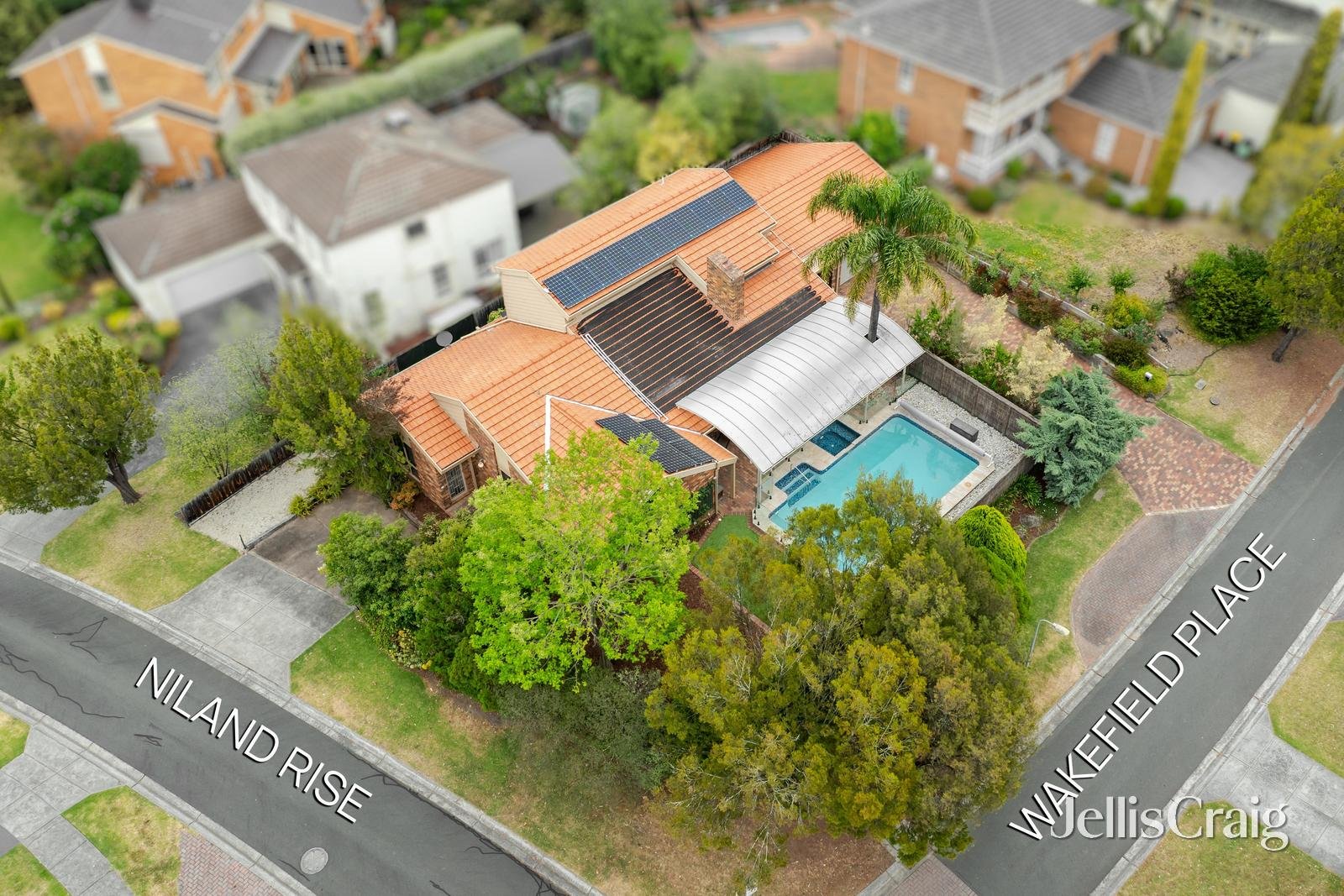 27 Niland Rise, Templestowe image 15