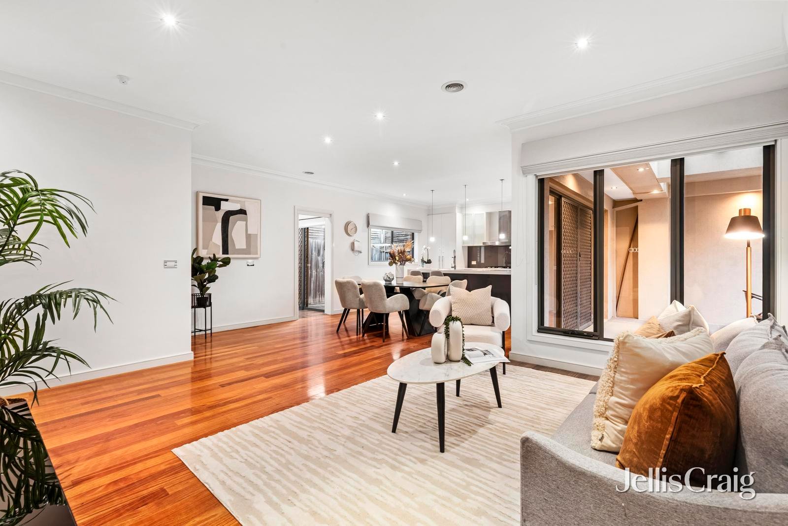 27 Ormond Road, Clayton image 5