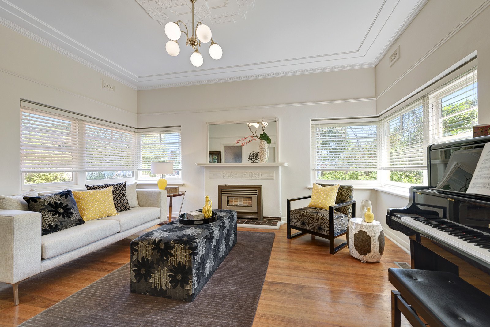 27 Outlook Drive, Camberwell image 2
