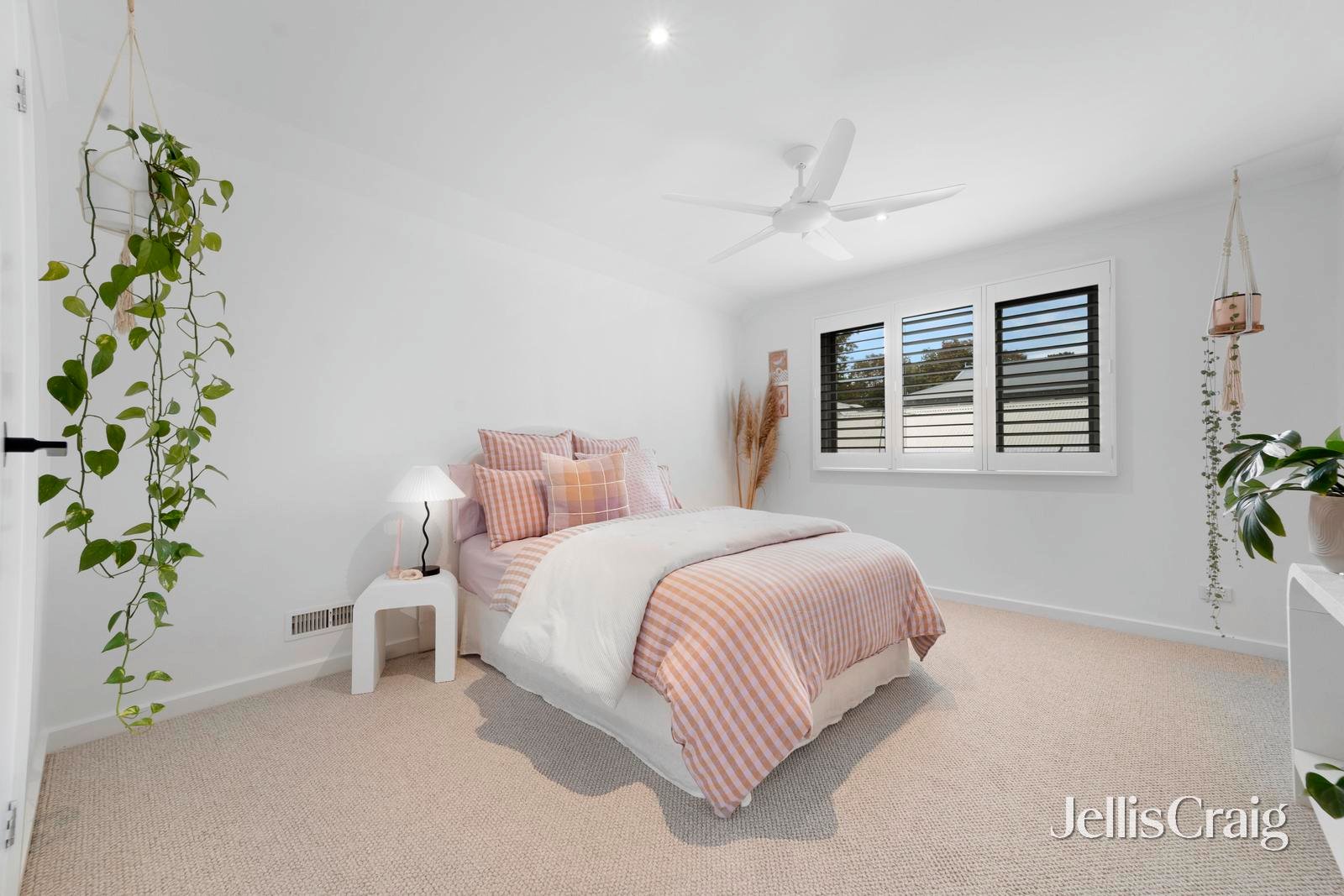 27 Owen Street, Mitcham image 19