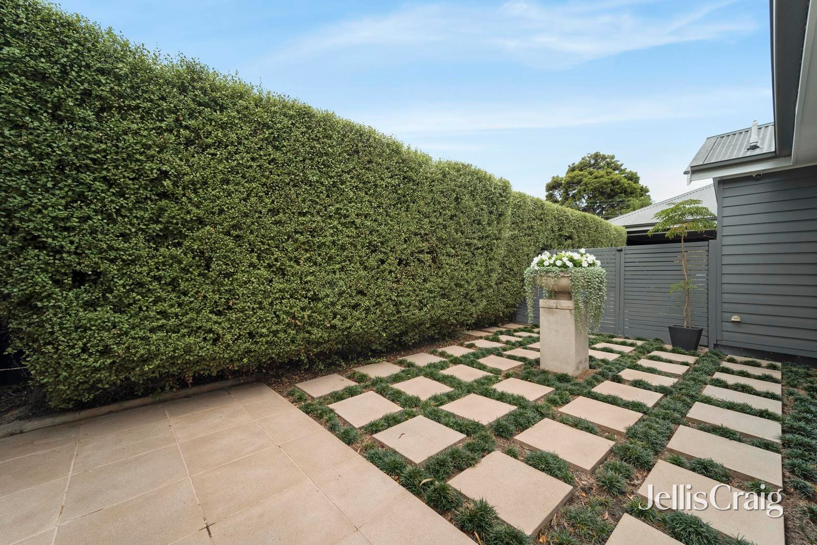 27 Owen Street, Mitcham image 24