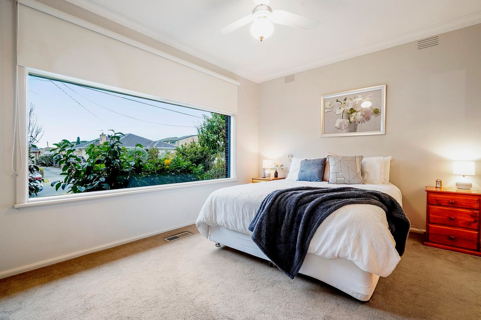 27 Palm Beach Crescent, Mount&nbsp;Waverley image 4