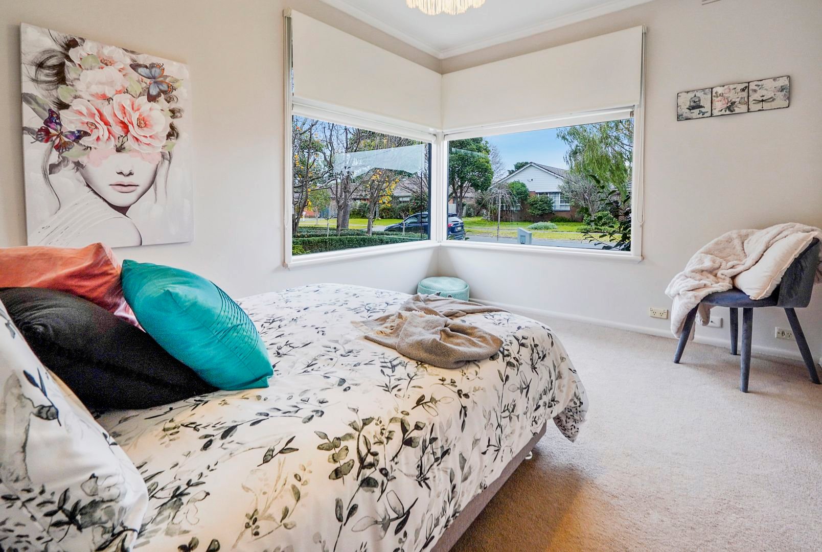 27 Palm Beach Crescent, Mount&nbsp;Waverley image 8