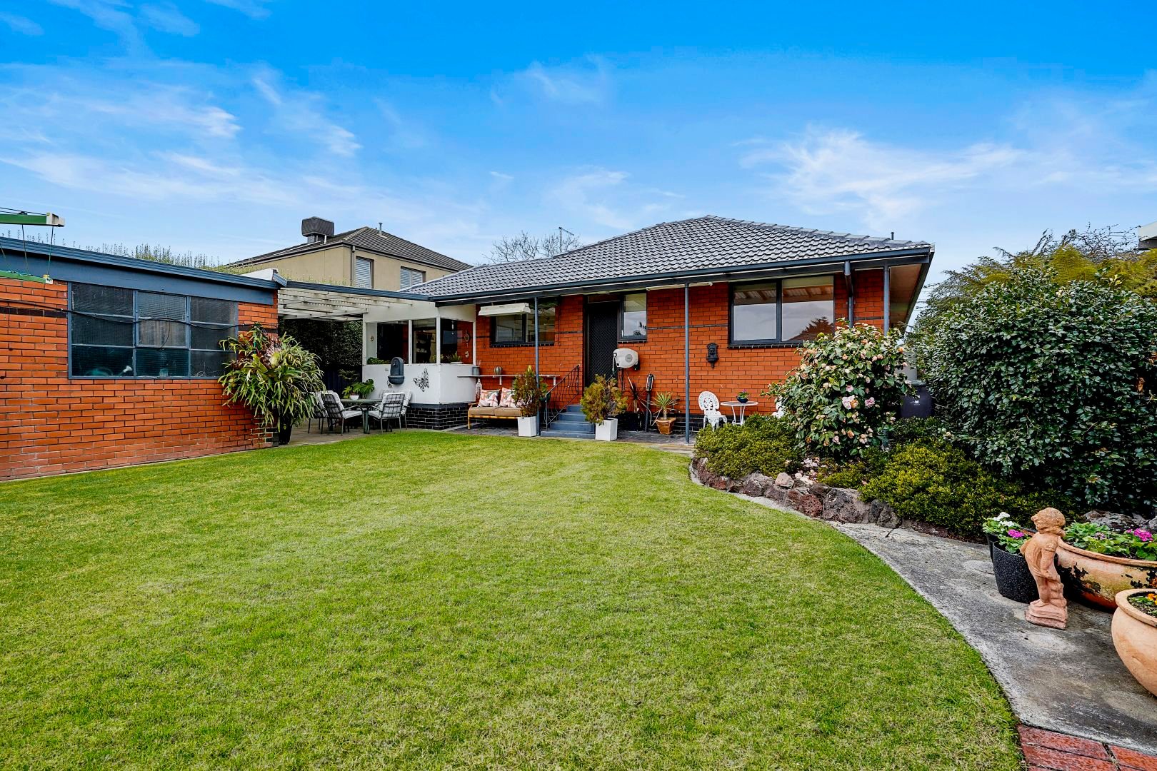 27 Palm Beach Crescent, Mount&nbsp;Waverley image 10