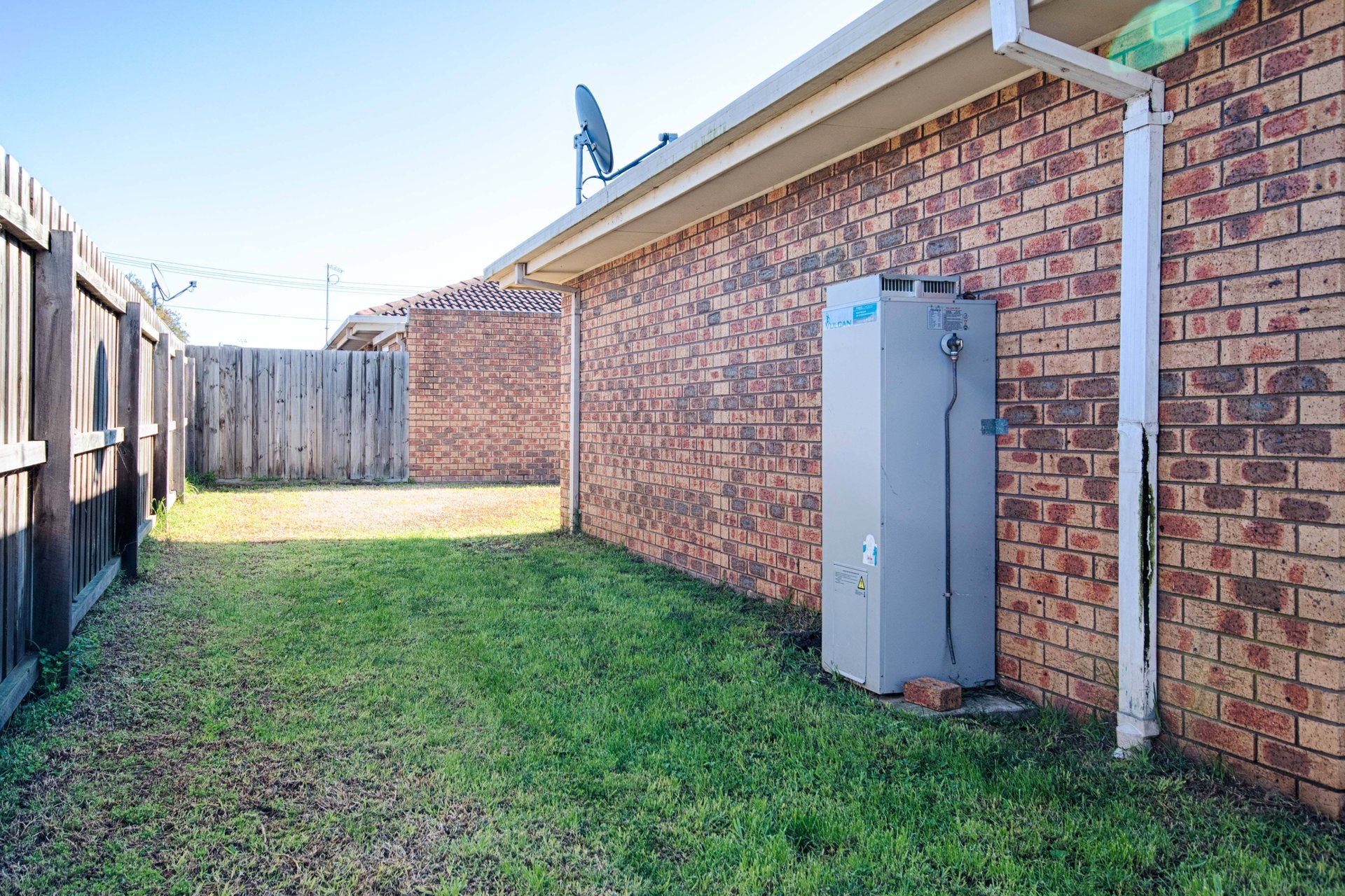 2/7 Patrick Street, Whittington image 12