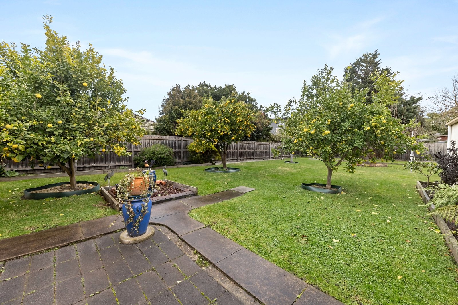 Property Gallery Thumbnail 6