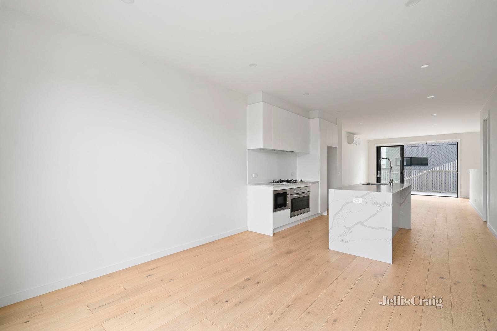 27 Piccolo Circuit, Williamstown North image 4