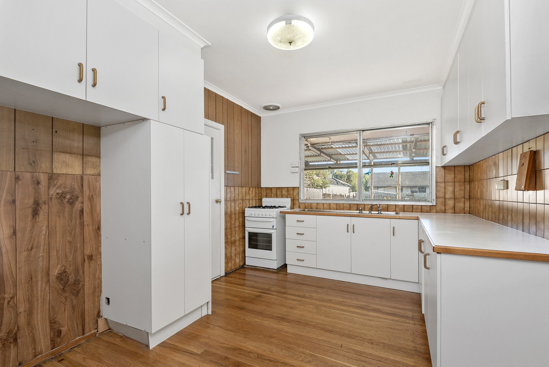 27 Plantation Avenue FRANKSTON NORTH
