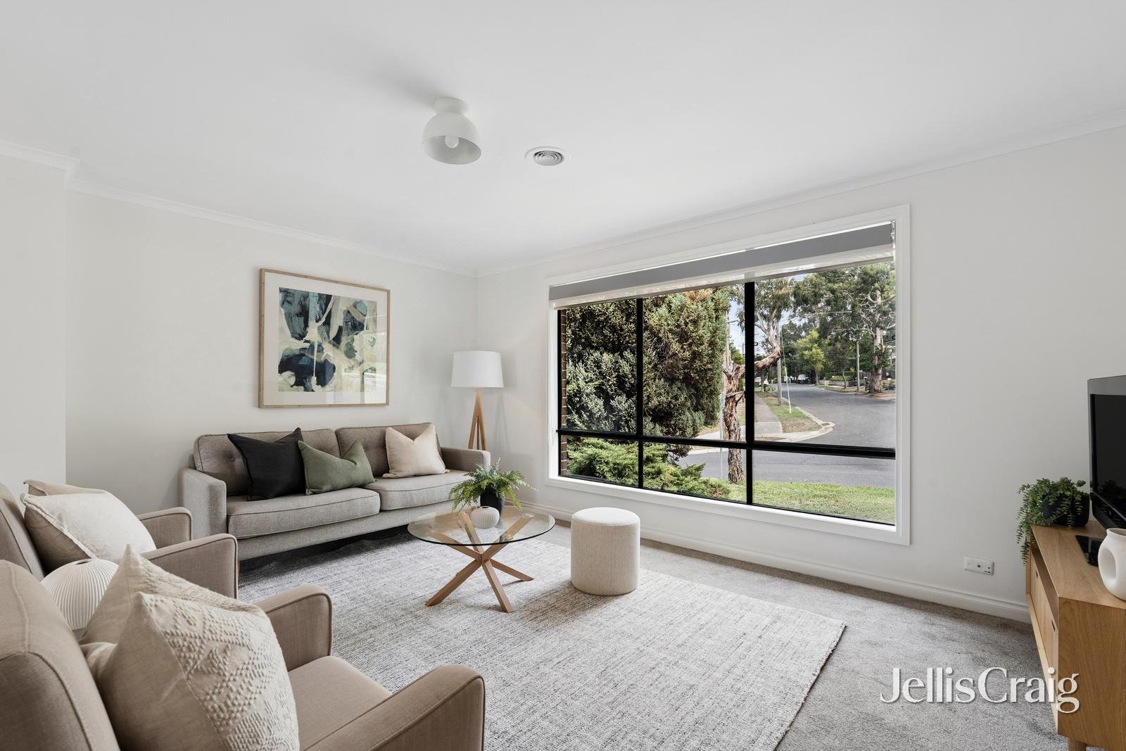 27 Purches Street, Mitcham image 3