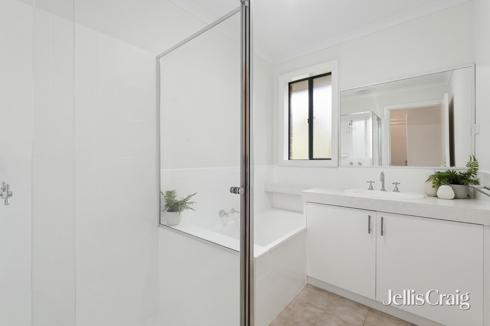 27 Purches Street, Mitcham image 8