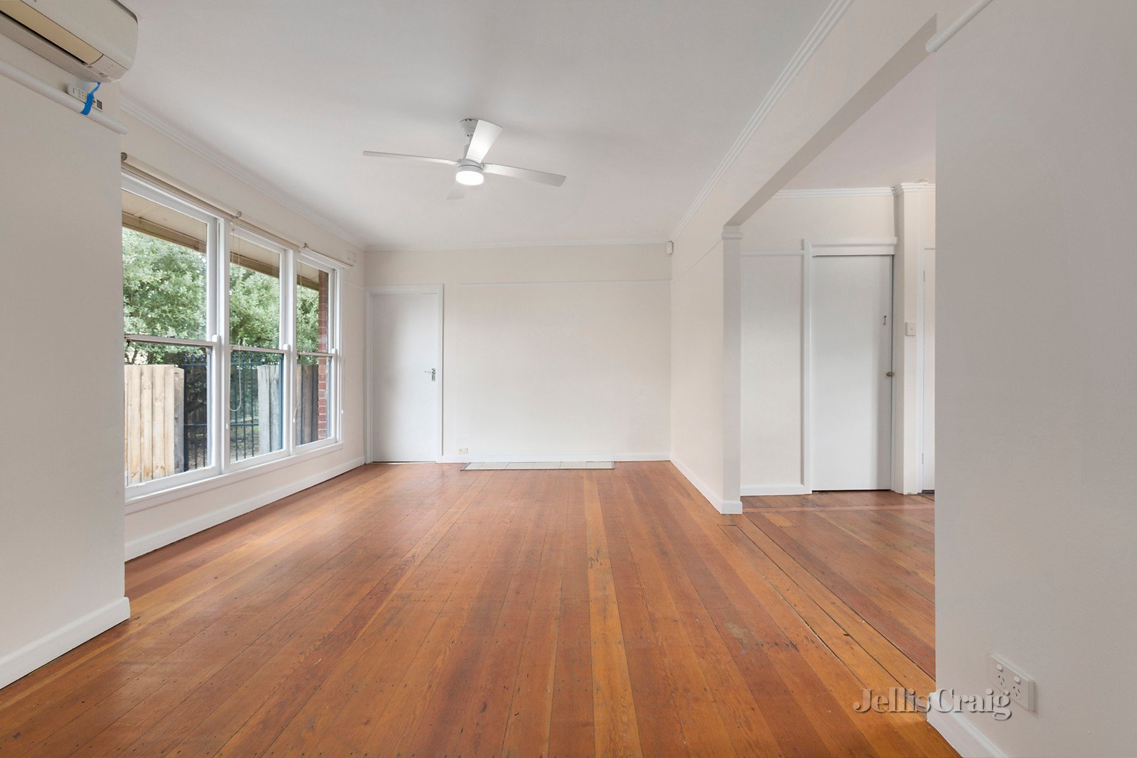 27 Ramu Parade, Heidelberg West image 3