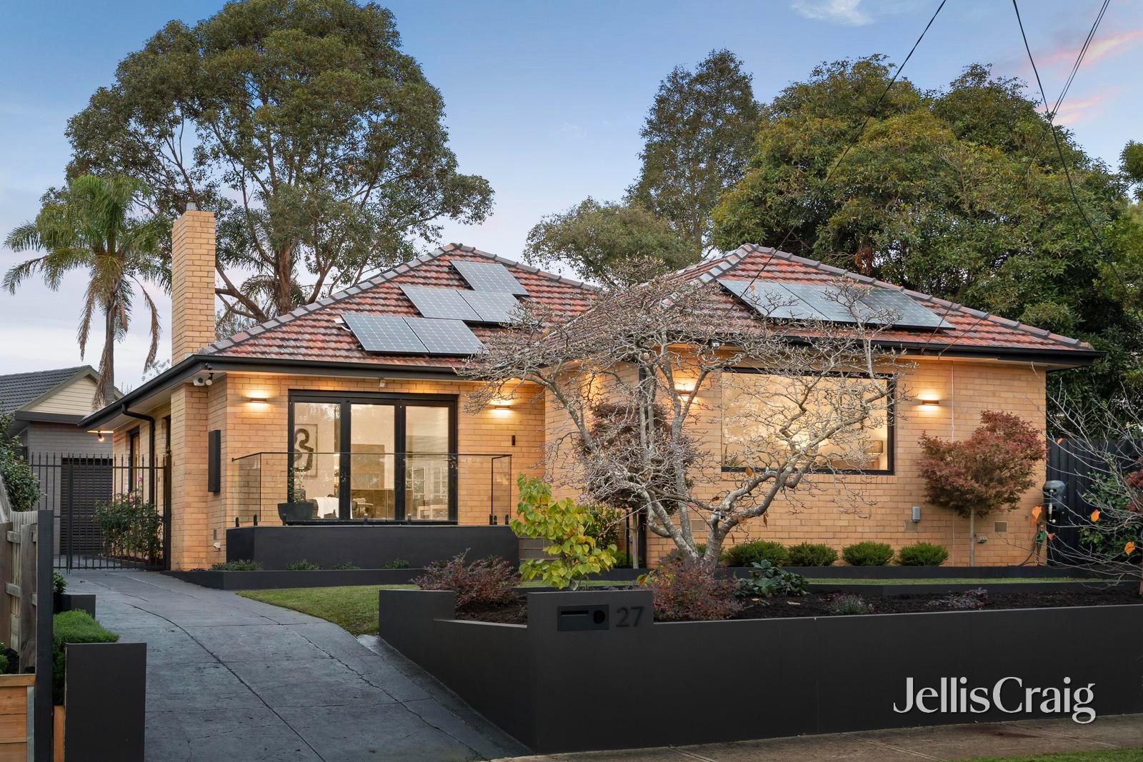 27 Raymond Street, Blackburn&nbsp;North image 1