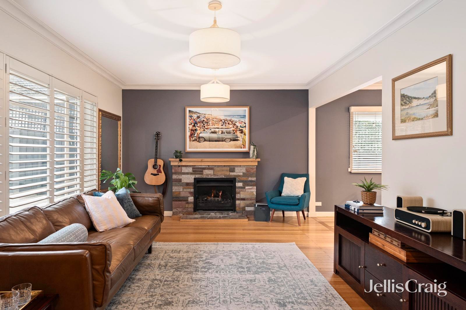 27 Reserve Avenue, Mitcham image 2