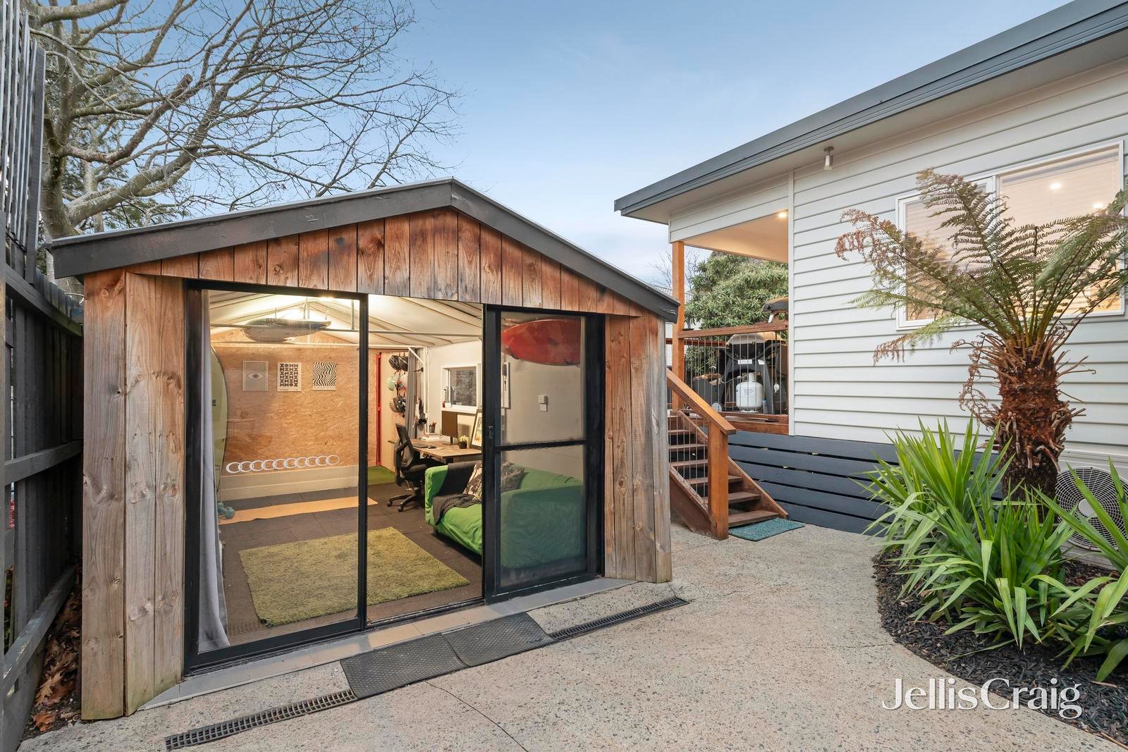 27 Reserve Avenue, Mitcham image 13