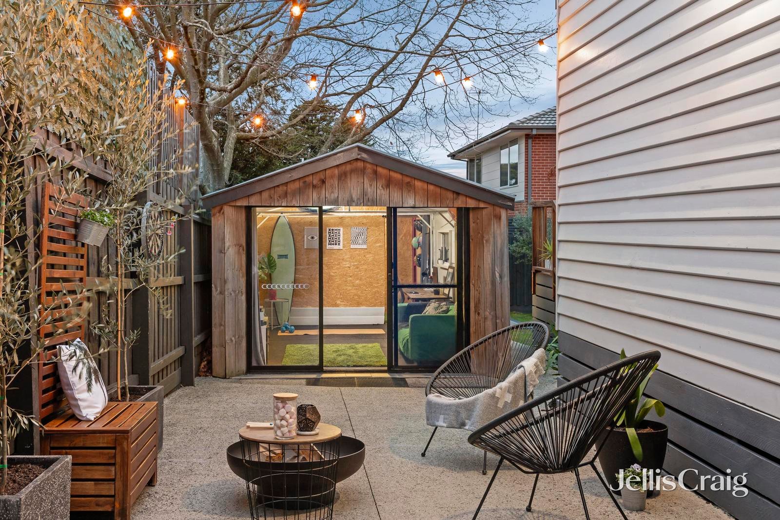 27 Reserve Avenue, Mitcham image 14