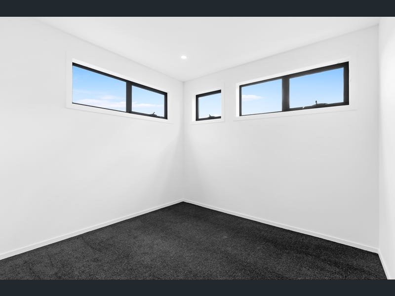 2 / 7 Rimmer Street Mentone