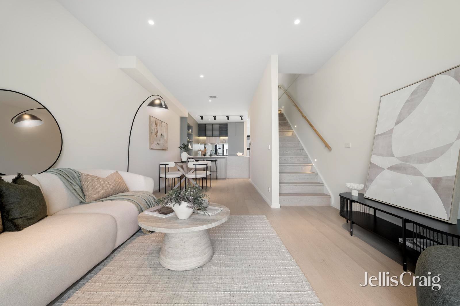 27 Robertson Road, Nunawading image 3