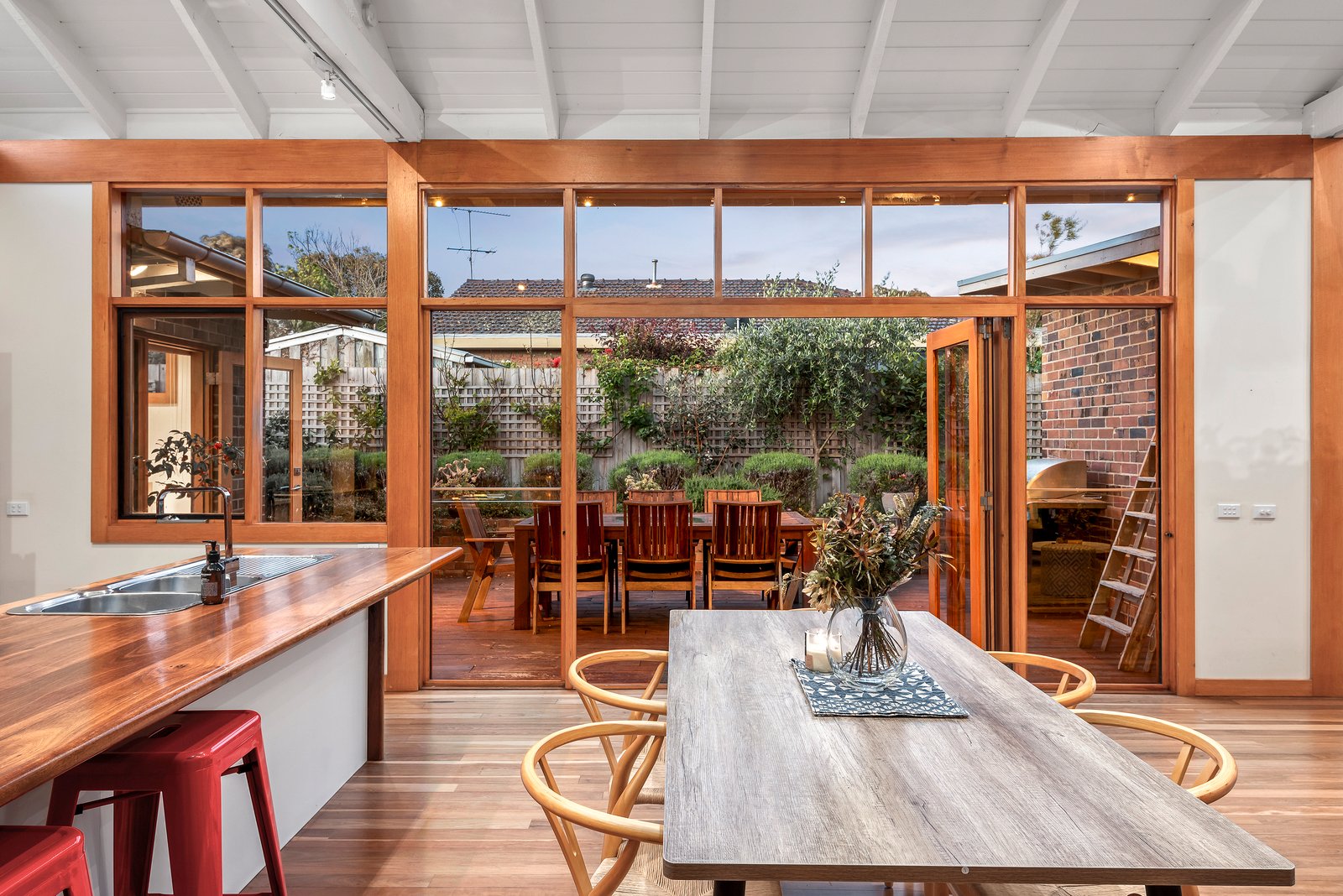 Property Gallery Thumbnail 4
