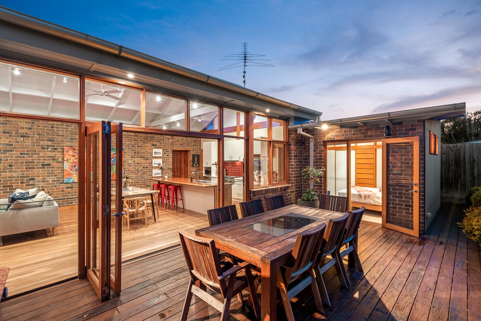Property Gallery Thumbnail 17