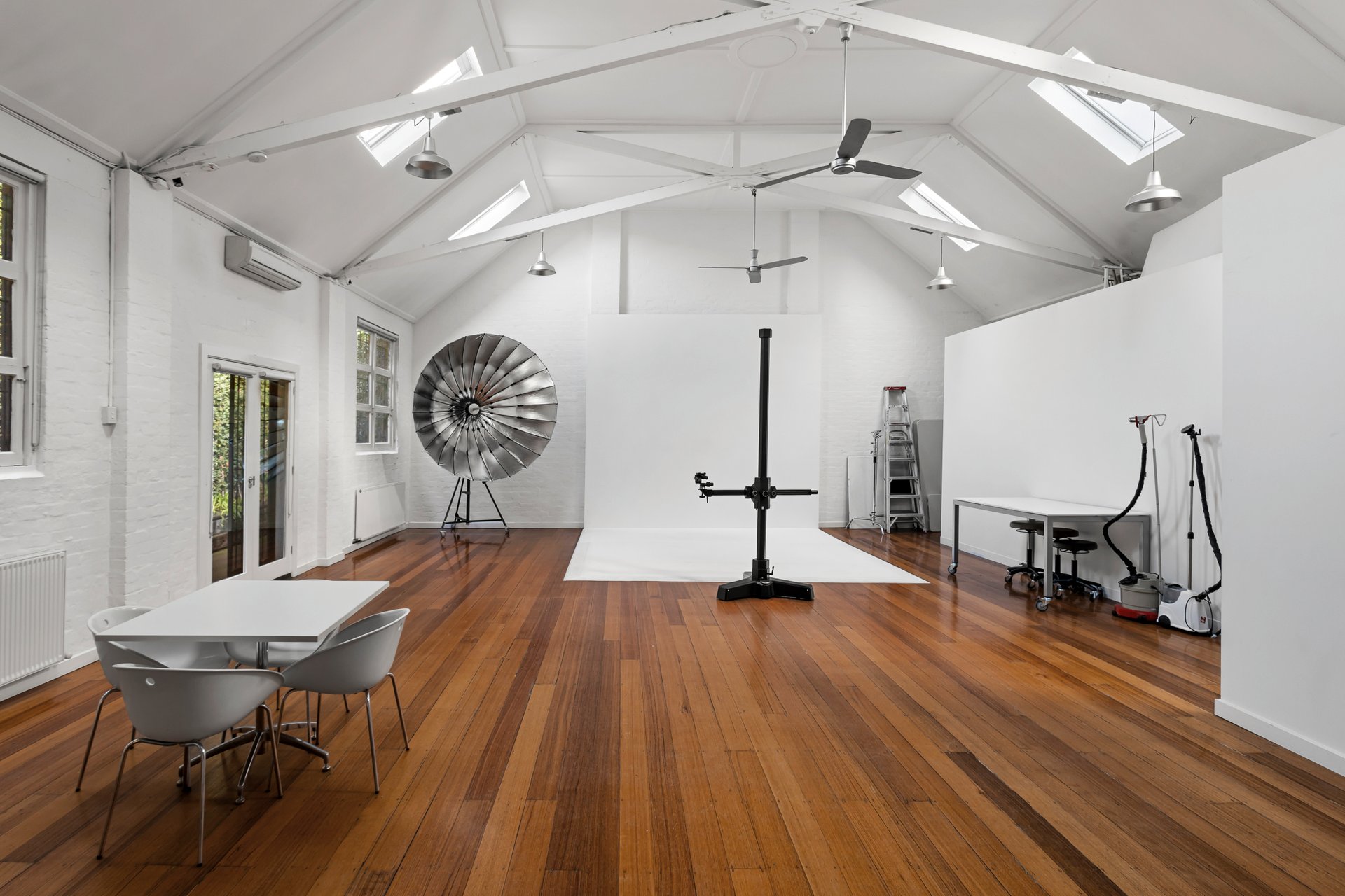 27 Sackville Street, Collingwood image 2