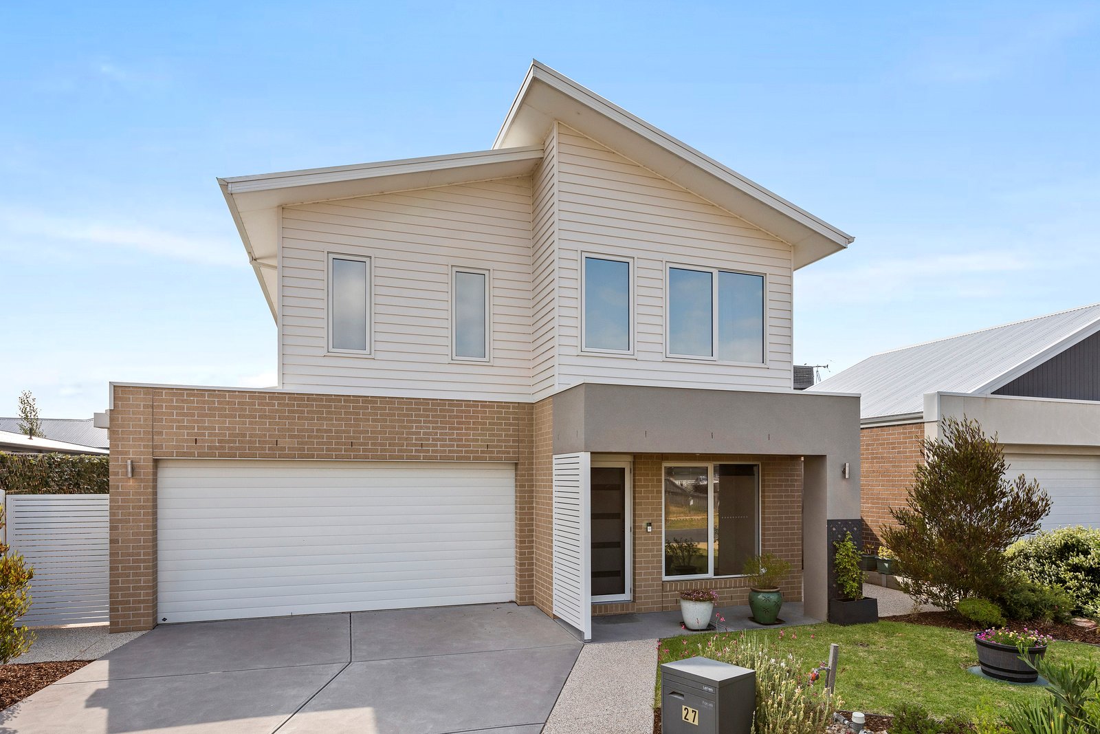 Property Gallery - Main Image